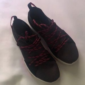 Adidas Quesa Cloudfoam Sneakers